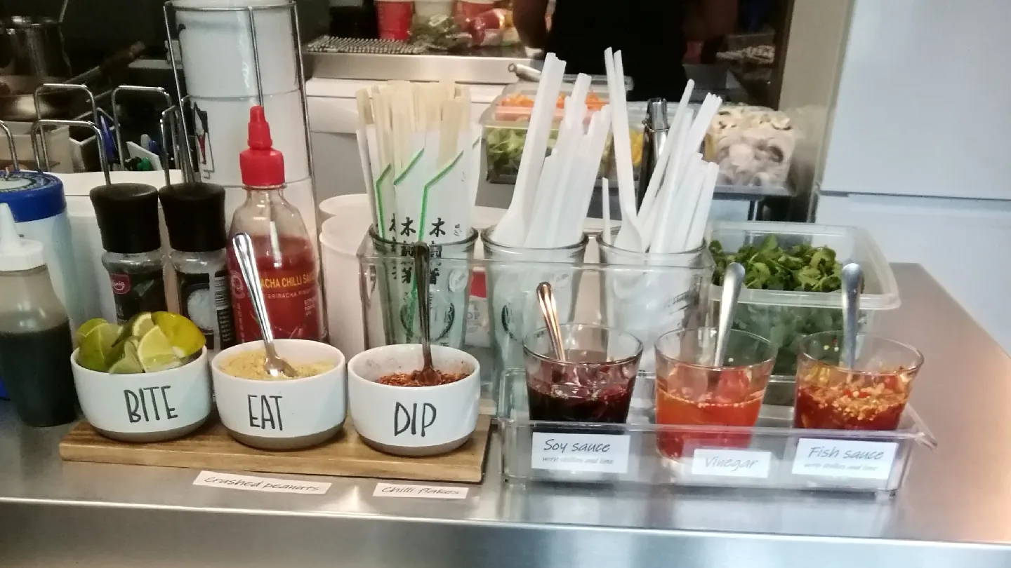 Tip's Wok Box · Photos 1